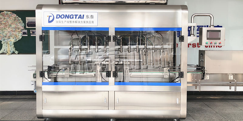 辣椒醬成‘致富醬’，辣椒醬灌裝機(jī)推進(jìn)醬料自動(dòng)化發(fā)展